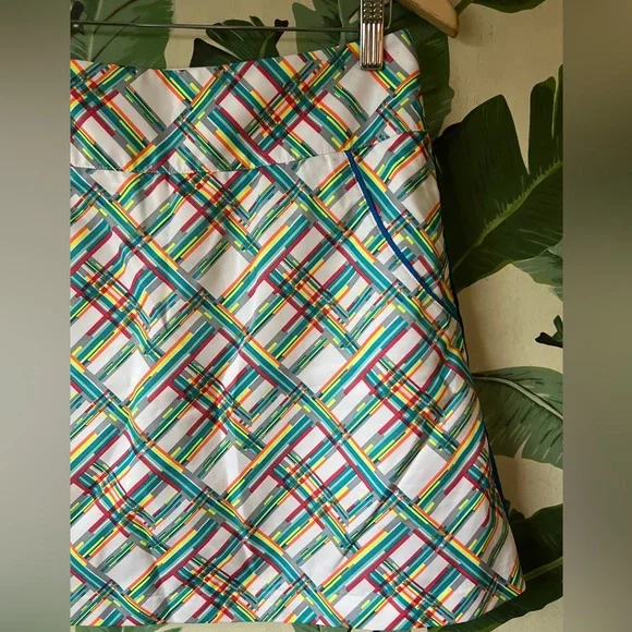 Adidas women's golf skort multicolor geometric checker stripe pattern 4 - Picture 3 of 8